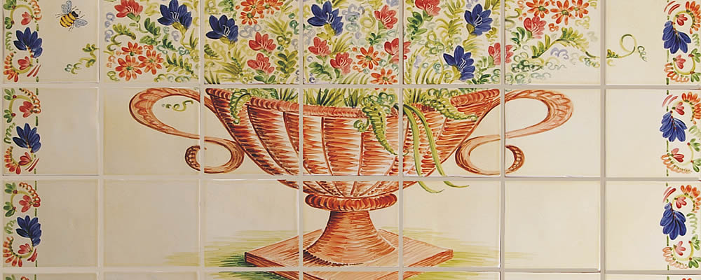 Fleurs Antique with Urn Fleurs Antique with Urn